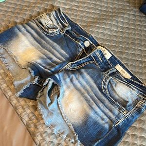 Size 29 Daytrip shorts